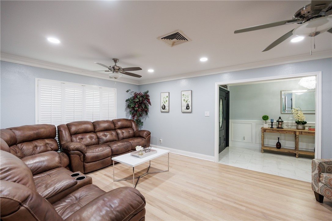 4941 Greenbriar Drive Corpus Christi TX 78413