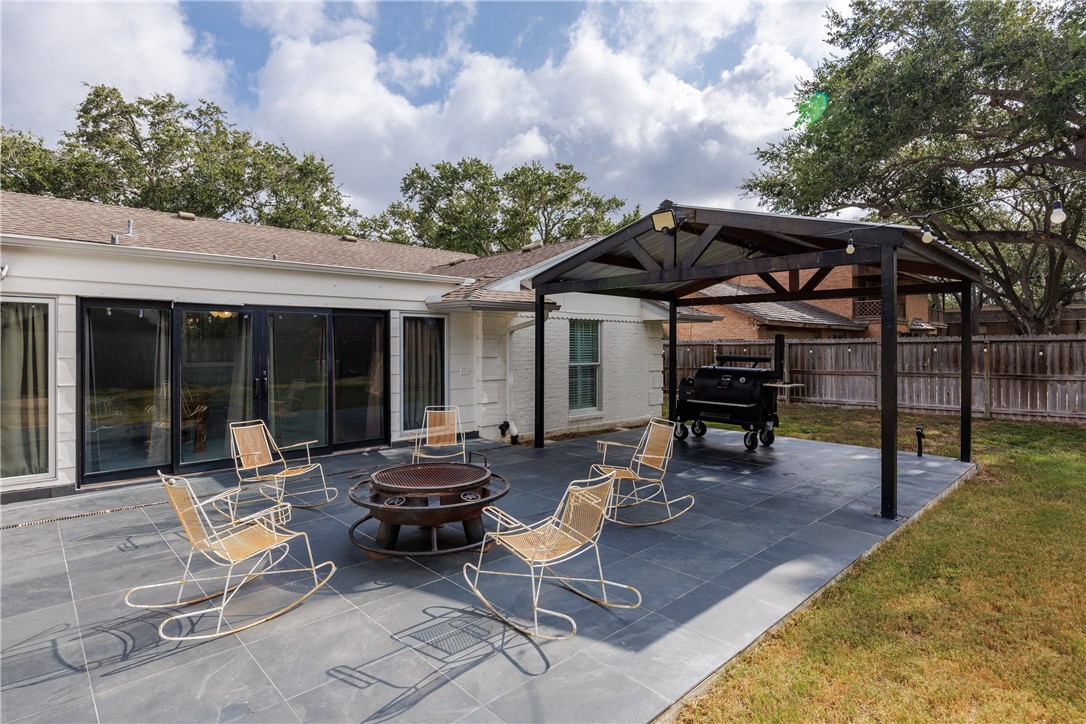 4941 Greenbriar Drive Corpus Christi TX 78413