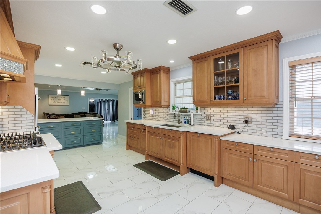 4941 Greenbriar Drive Corpus Christi TX 78413