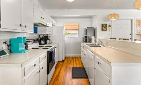 24 Nassau Drive Rockport TX 78382