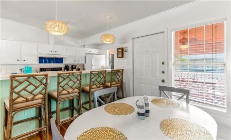 24 Nassau Drive Rockport TX 78382