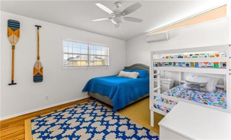 24 Nassau Drive Rockport TX 78382