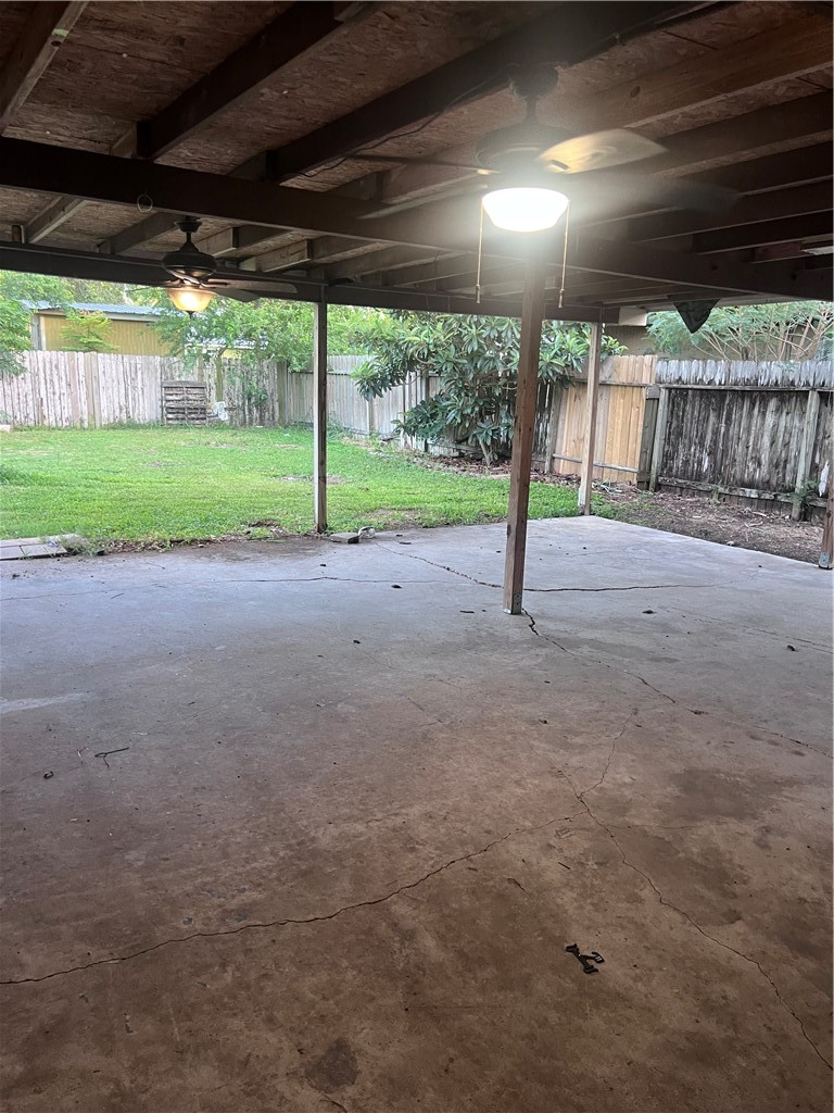 1013 Dolphin Place Corpus Christi TX 78411
