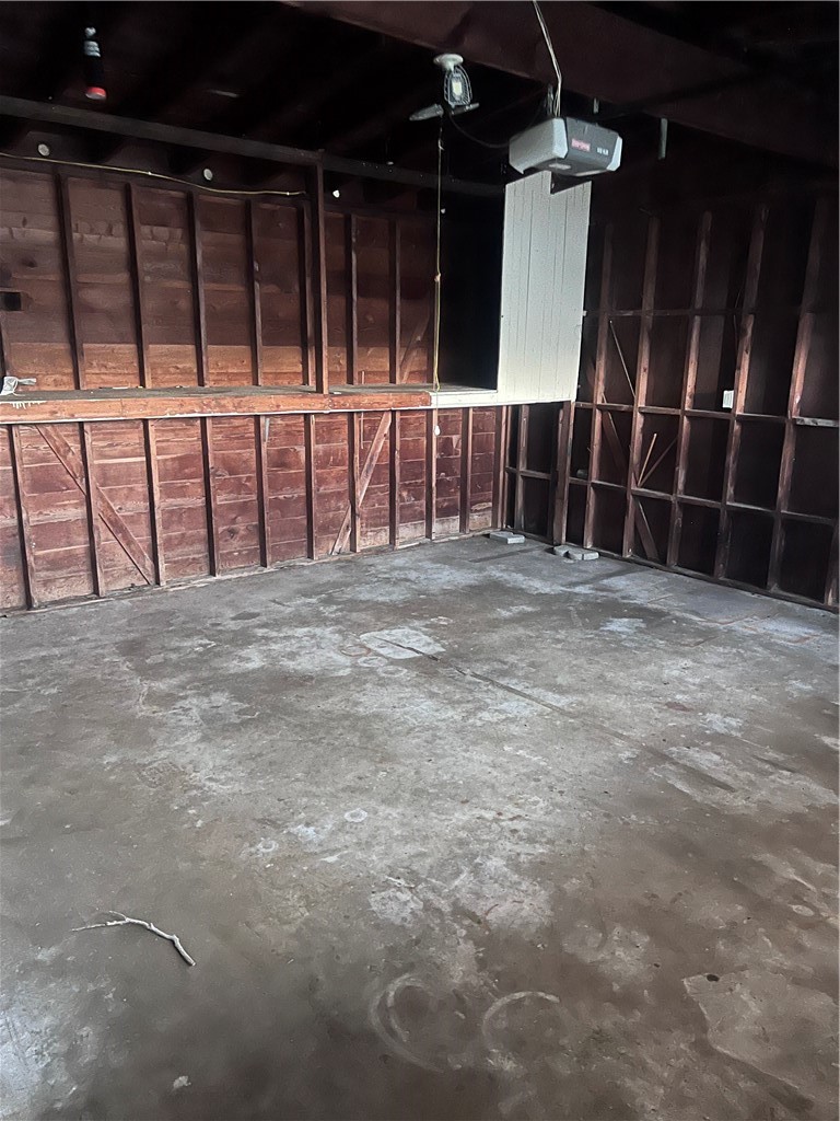 1013 Dolphin Place Corpus Christi TX 78411