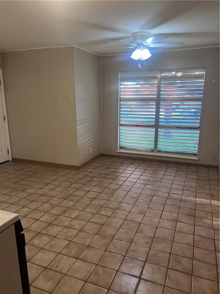 1013 Dolphin Place Corpus Christi TX 78411