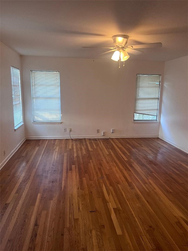 1013 Dolphin Place Corpus Christi TX 78411