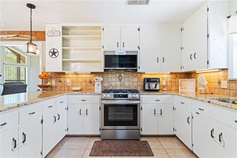 439 E Fm 1118 Kingsville TX 78363