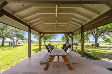 439 E Fm 1118 Kingsville TX 78363