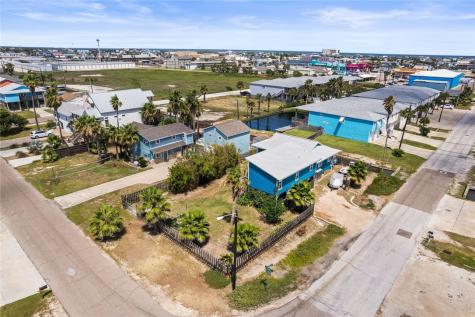 525 S 7th Street Port Aransas TX 78373