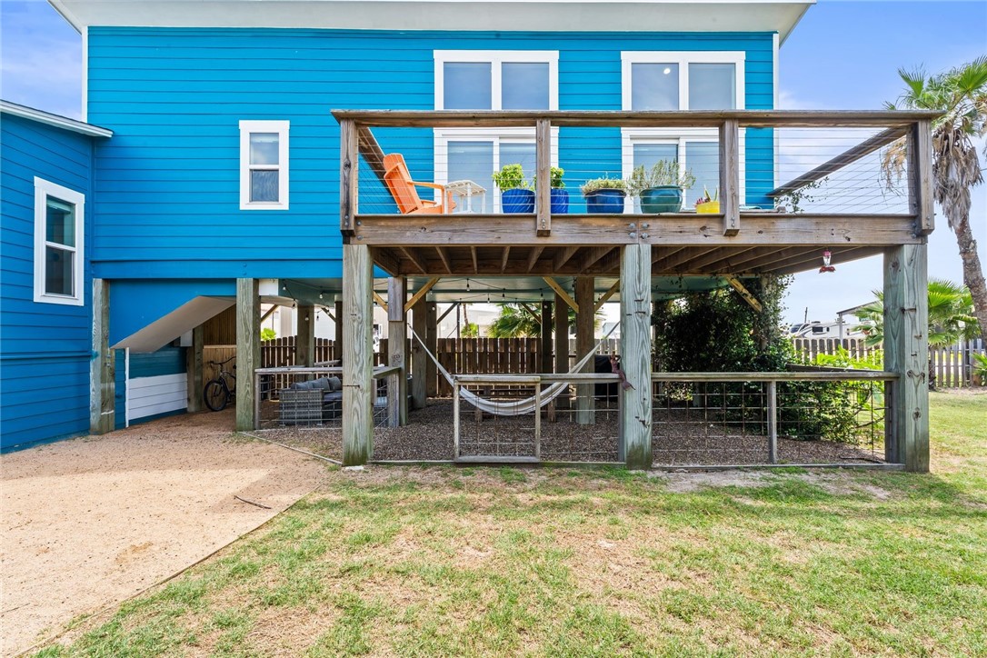 525 S 7th Street Port Aransas TX 78373