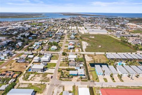 525 S 7th Street Port Aransas TX 78373
