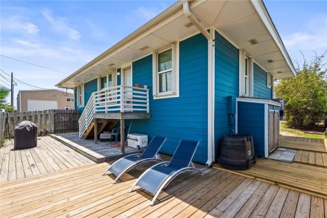 525 S 7th Street Port Aransas TX 78373