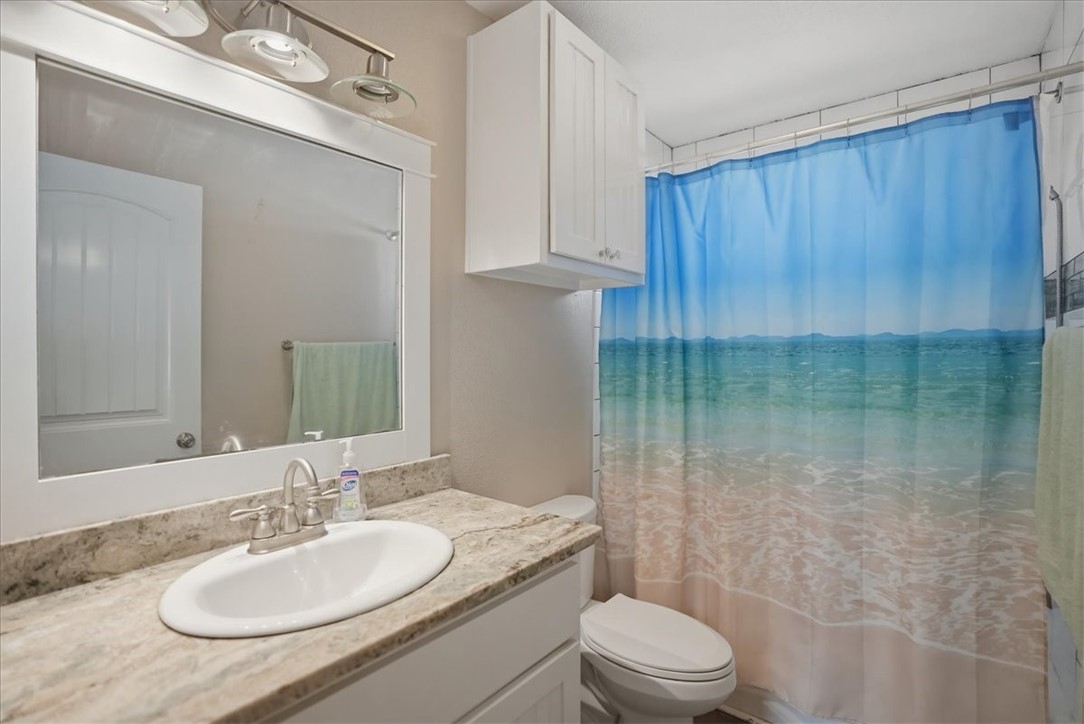 543 Lydia Ann Channel Port Aransas TX 78373