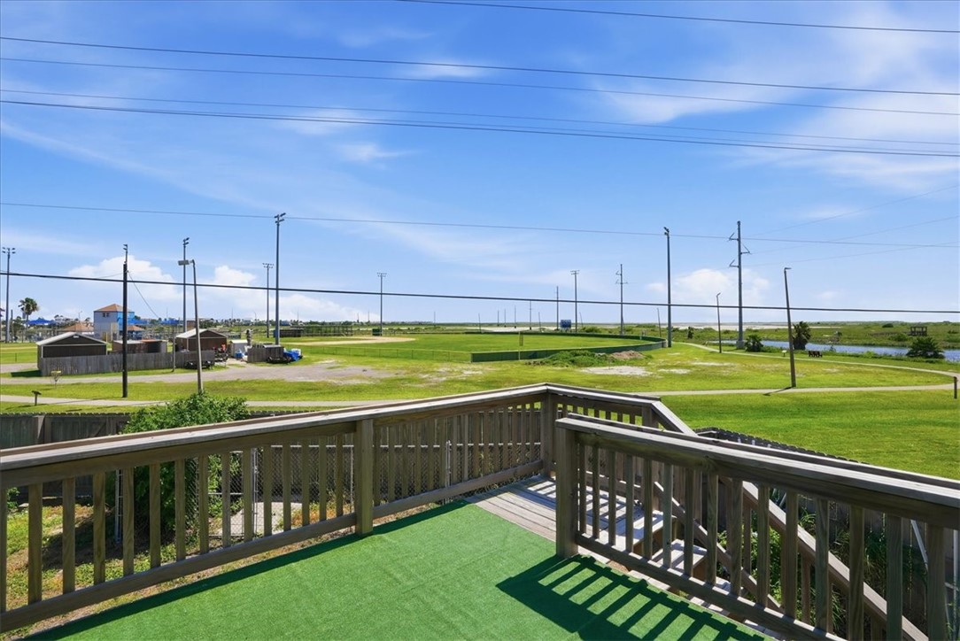 543 Lydia Ann Channel Port Aransas TX 78373