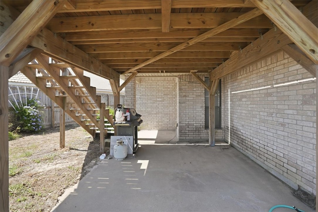 543 Lydia Ann Channel Port Aransas TX 78373