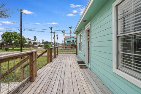 403 S Gulf Street Port Aransas TX 78373