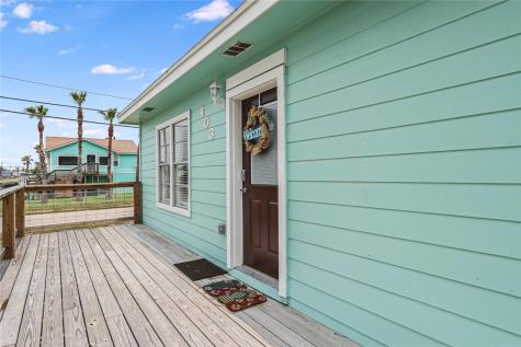 403 S Gulf Street Port Aransas TX 78373
