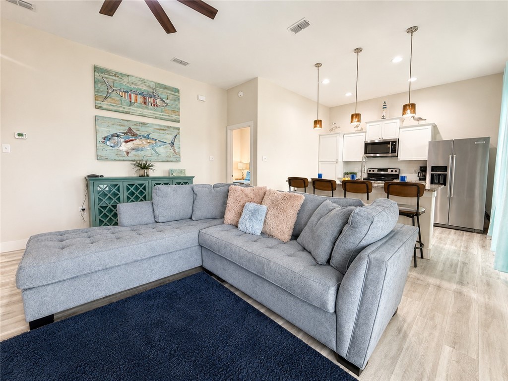195 Paradise Drive Rockport TX 78382