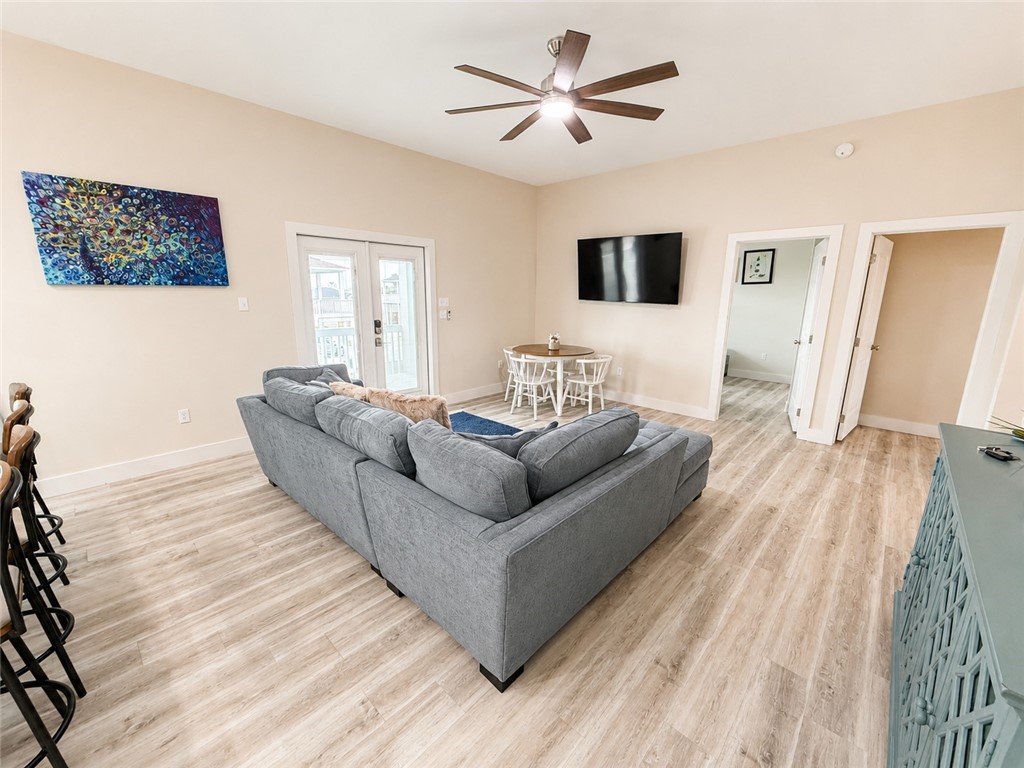 195 Paradise Drive Rockport TX 78382