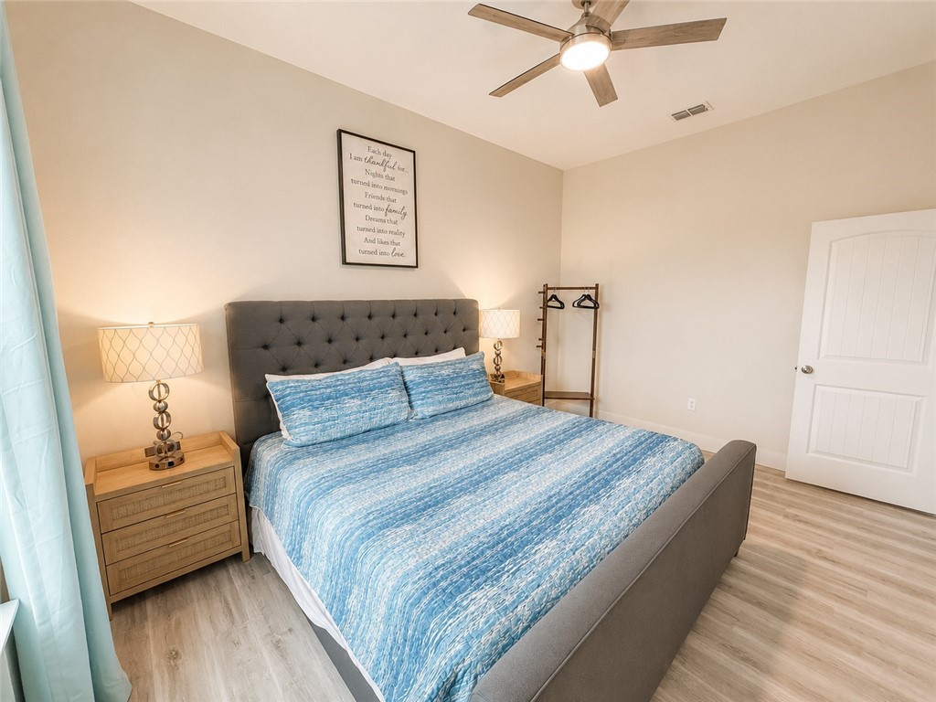 195 Paradise Drive Rockport TX 78382