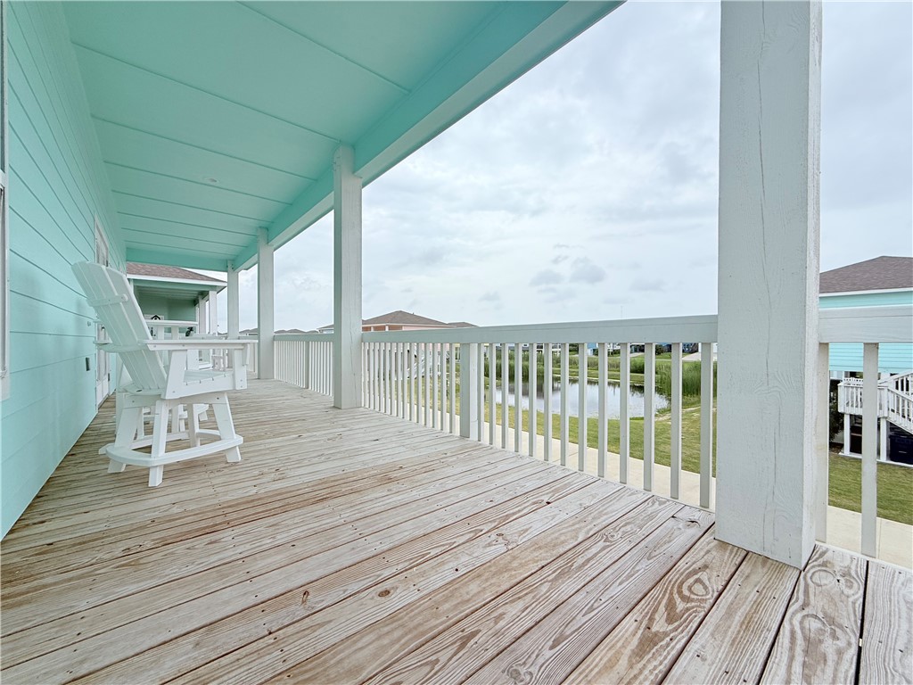 195 Paradise Drive Rockport TX 78382