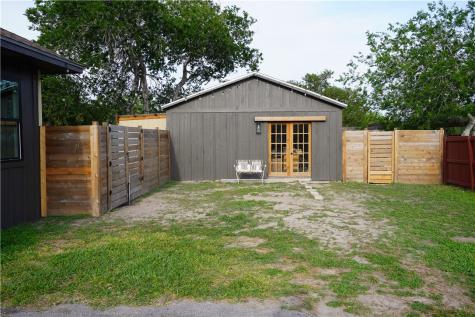 2505 Mccain Drive Corpus Christi TX 78410