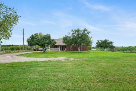 3905 N Vine Street Victoria TX 77901