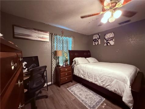 5742 Hidden Valley Loop Sandia TX 78383
