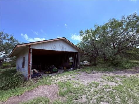 5742 Hidden Valley Loop Sandia TX 78383