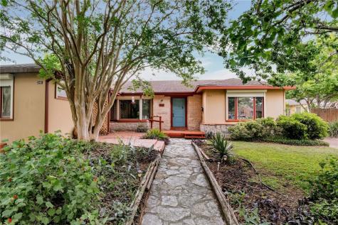 241 Oleander Avenue Corpus Christi TX 78404