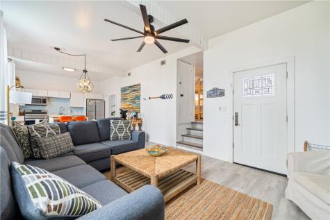 603 Island Retreat Port Aransas TX 78373