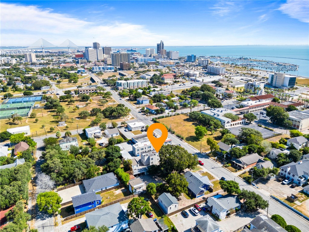 615-619 S Tancahua Street Corpus Christi TX 78401