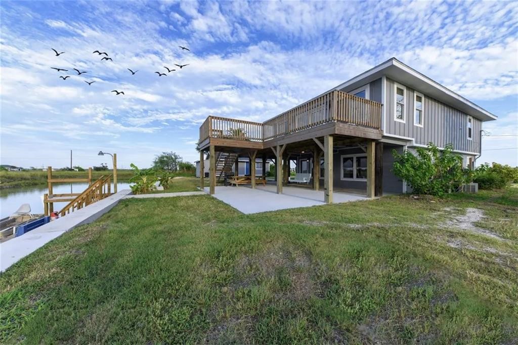 356 E Sagebrush Street Rockport TX 78382