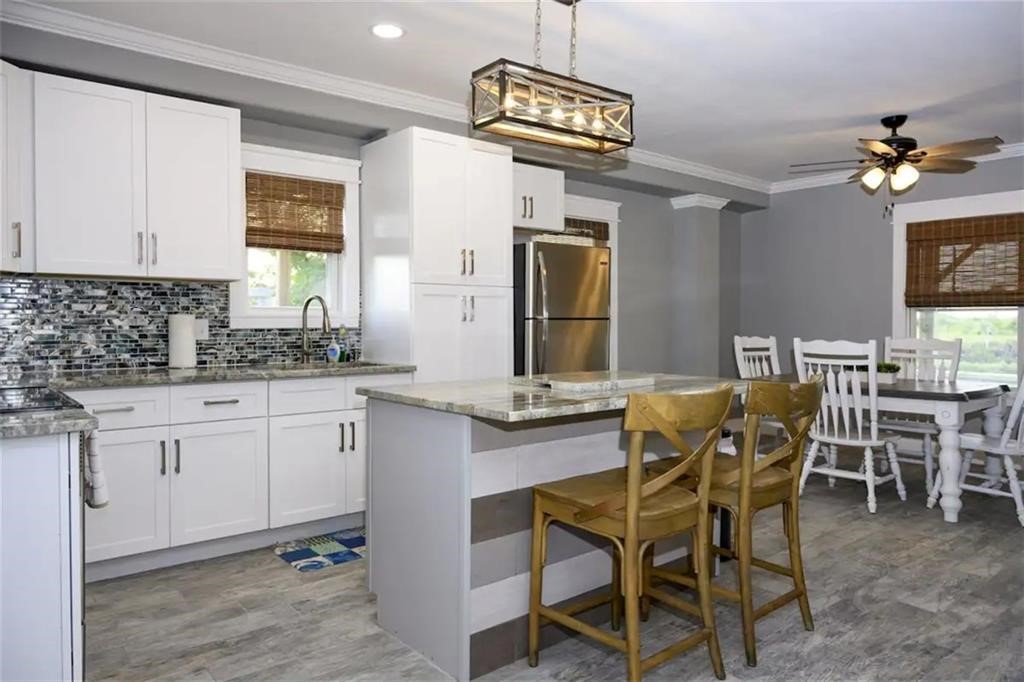 356 E Sagebrush Street Rockport TX 78382