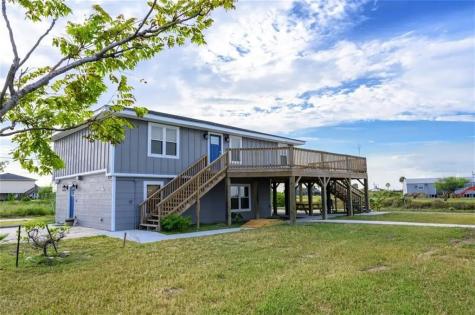 356 E Sagebrush Street Rockport TX 78382