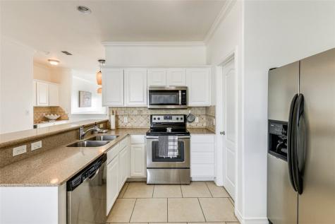 14202 Encantada Avenue 501 Corpus Christi TX 78418
