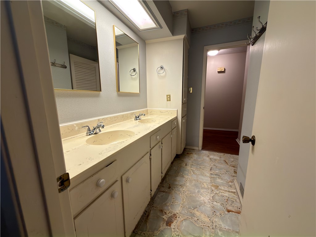 4302 Pecan Valley Drive Corpus Christi TX 78413