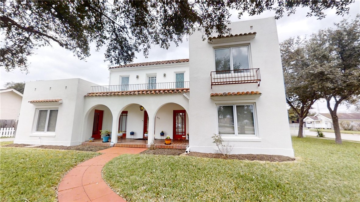 402 W Henrietta Avenue Kingsville TX 78363