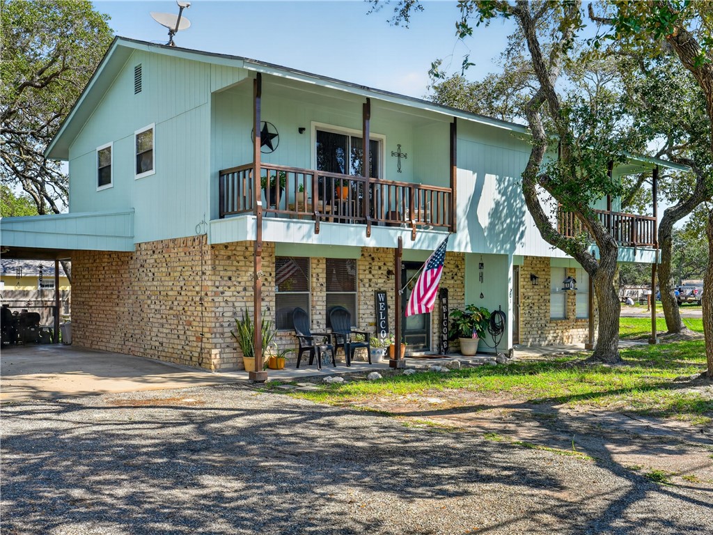 501 Traylor Boulevard Rockport TX 78382