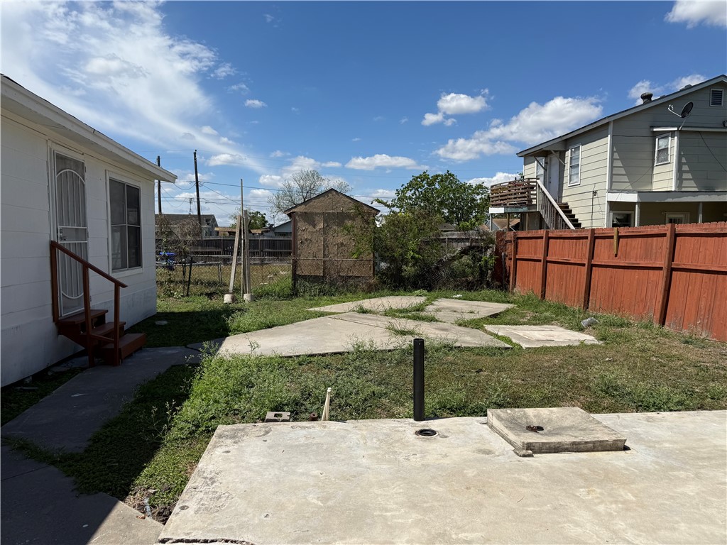 1816 Elizabeth Street Corpus Christi TX 78404