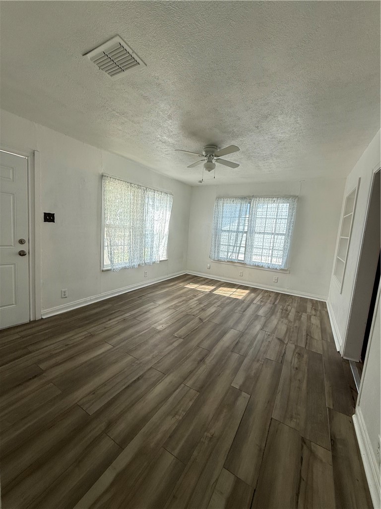 1816 Elizabeth Street Corpus Christi TX 78404