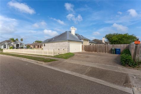 6821 Round Table Street Corpus Christi TX 78414