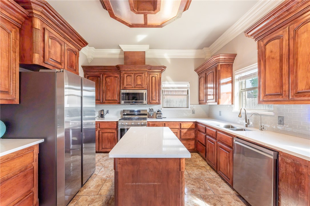 6821 Round Table Street Corpus Christi TX 78414