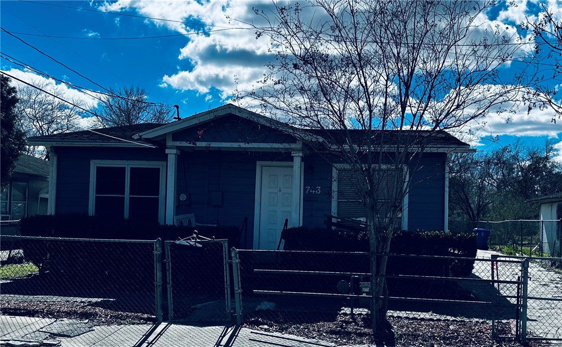 743 Villarreal Drive Corpus Christi TX 78416