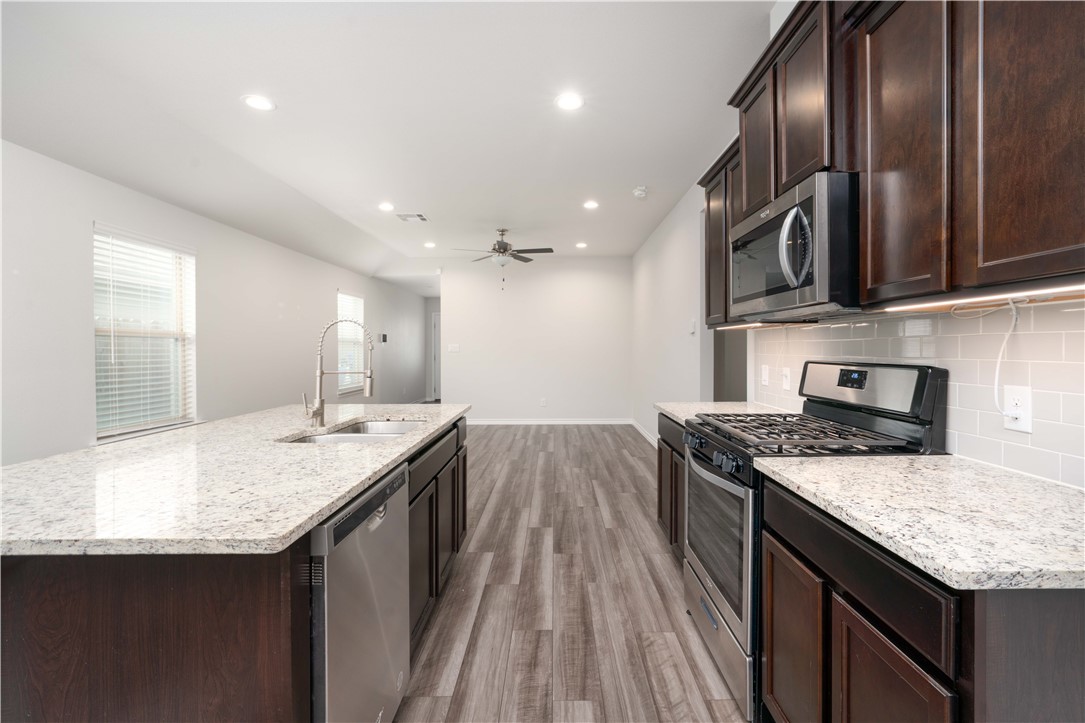 7609 Herd Rider Lane Corpus Christi TX 78414