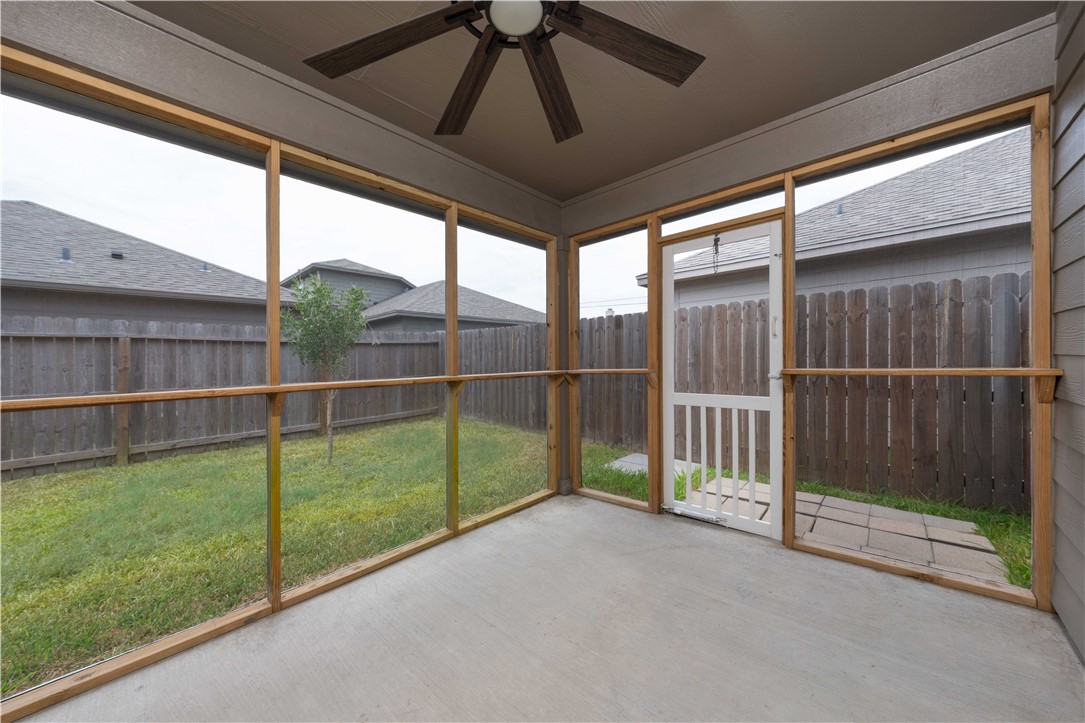 7609 Herd Rider Lane Corpus Christi TX 78414