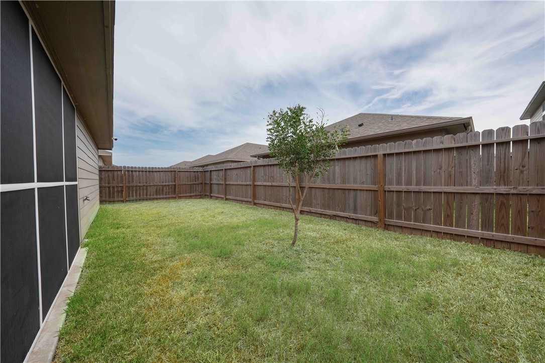 7609 Herd Rider Lane Corpus Christi TX 78414