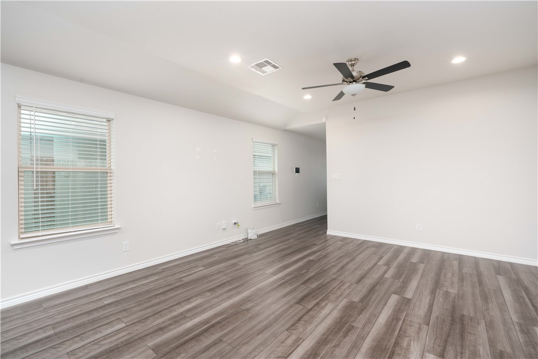 7609 Herd Rider Lane Corpus Christi TX 78414