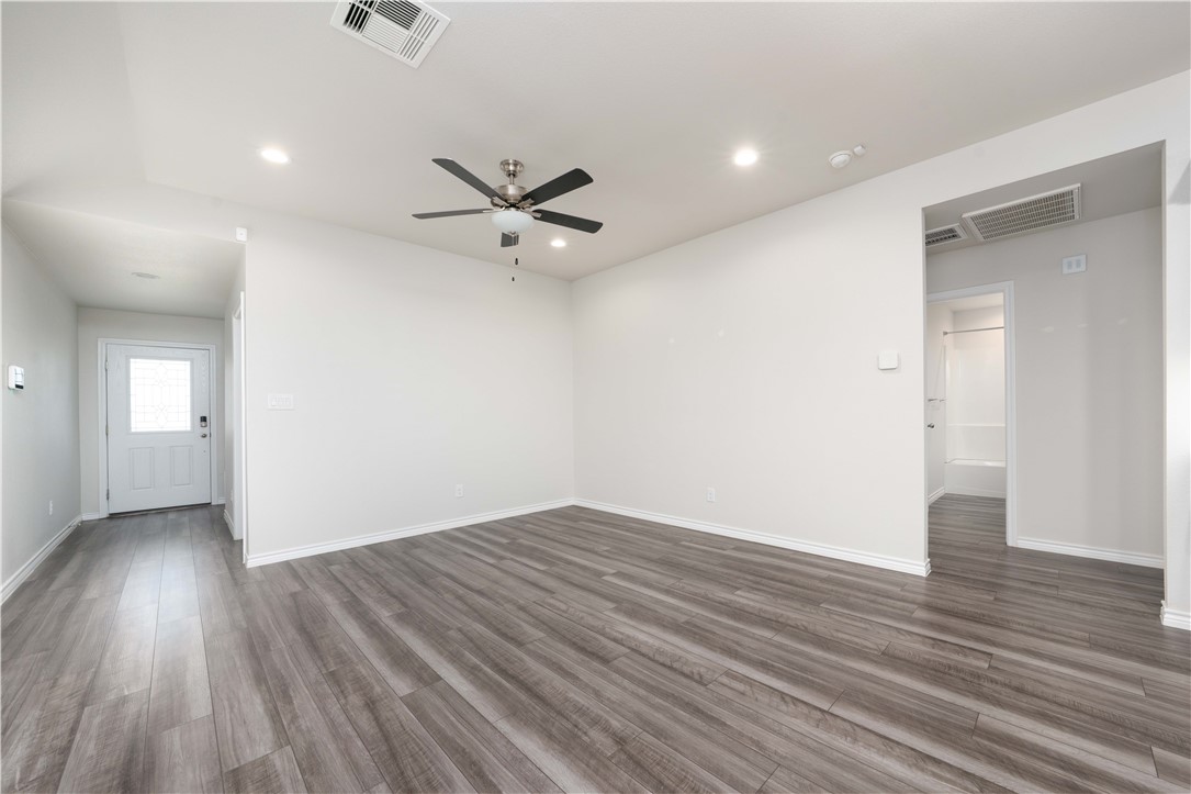 7609 Herd Rider Lane Corpus Christi TX 78414