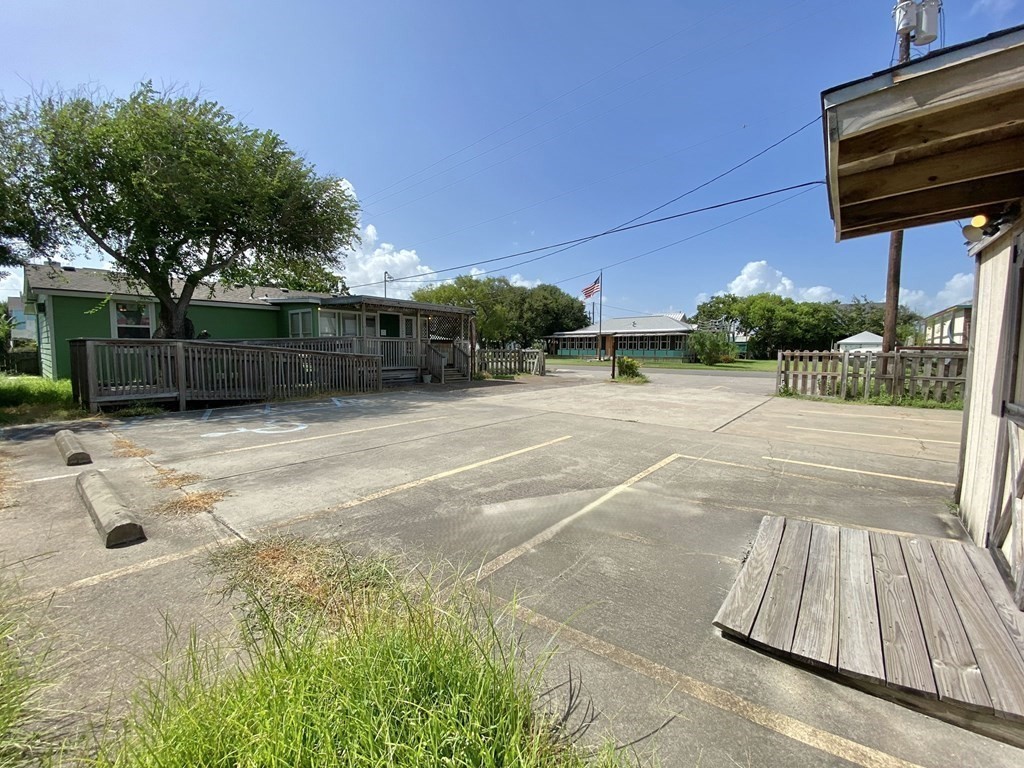 112 Palmetto Avenue Rockport TX 78382